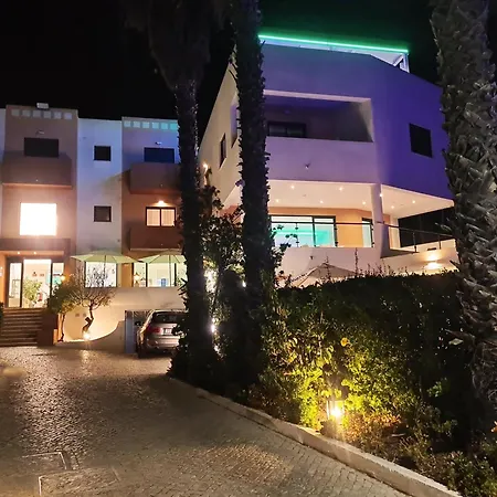 Alcaide Couette-café 3*