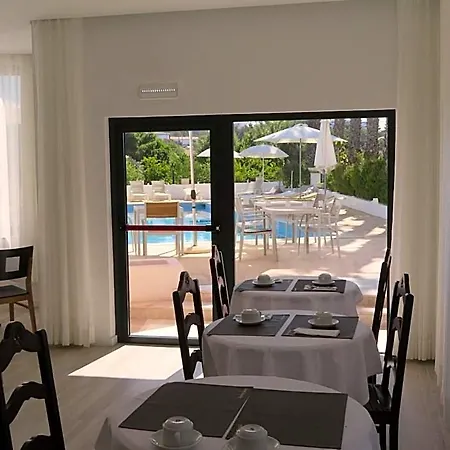 Alcaide Bed & Breakfast 3*
