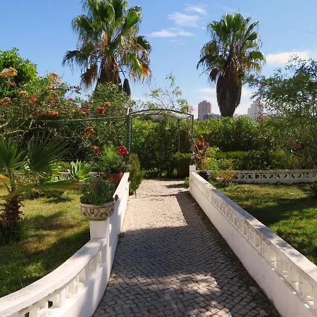 Bed & Breakfast Alcaide 3*