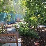 Alcaide Bed & Breakfast 3*