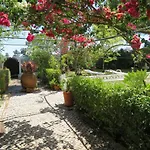 Bed and Breakfast Alcaide 3*